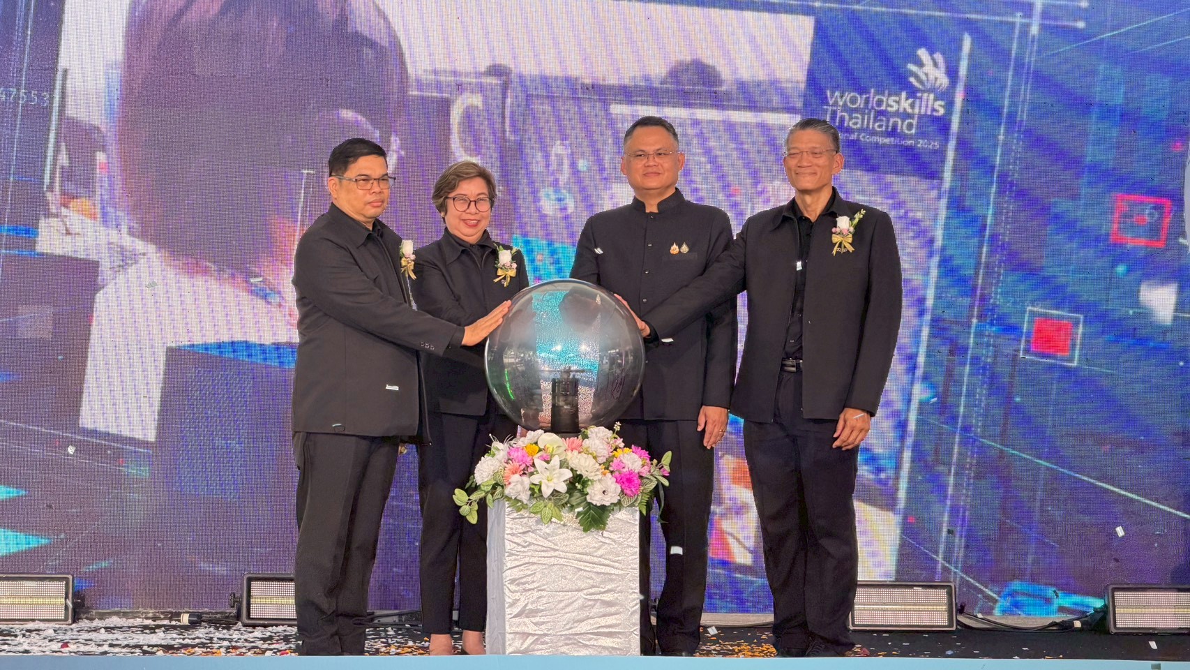 ภาพพิธีเปิดการแข่งขัน